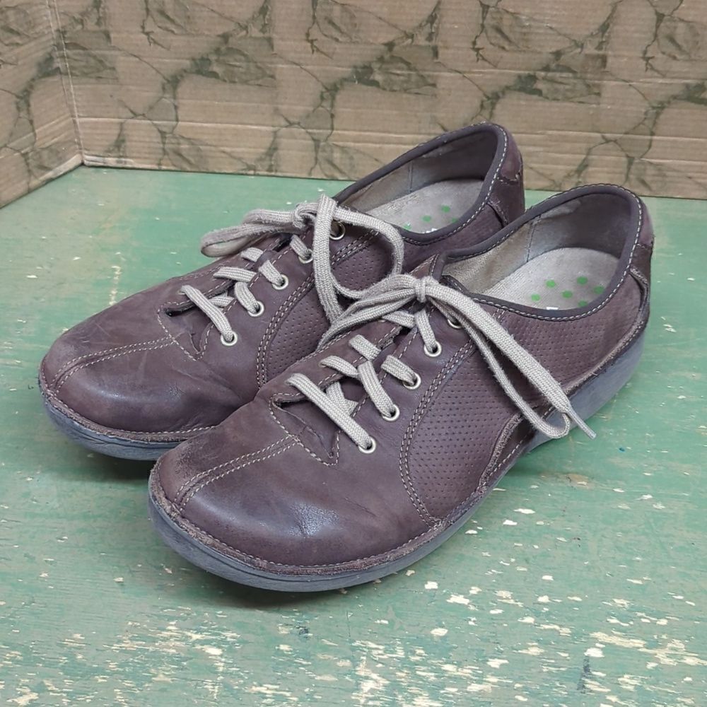 Clarks Wave Walk Womens Brown Leather Lace Up Comfort Shoes‎ Size 8.5